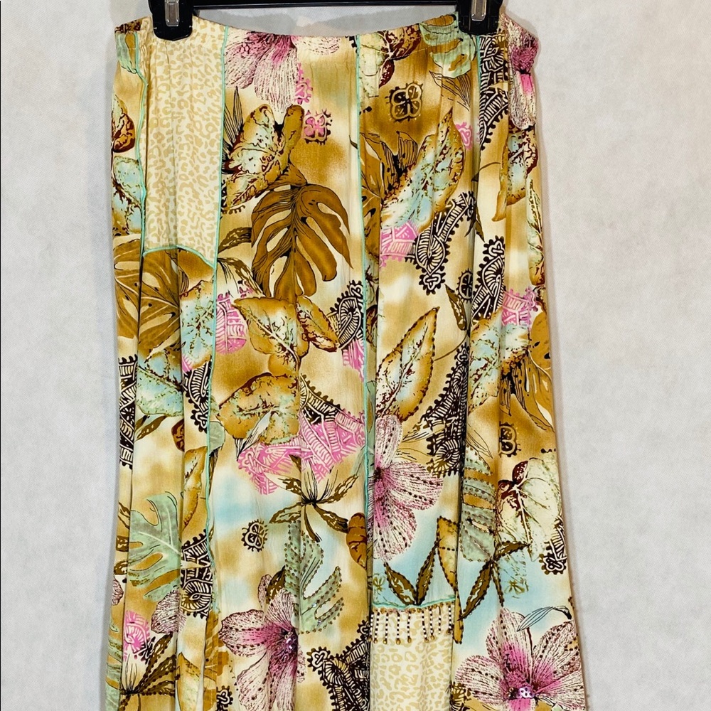 Faith ResortWear Beaded Skirt Size XL